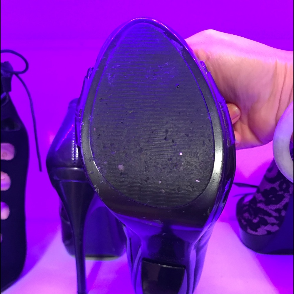 Open toe pump - Picture 2 of 3
